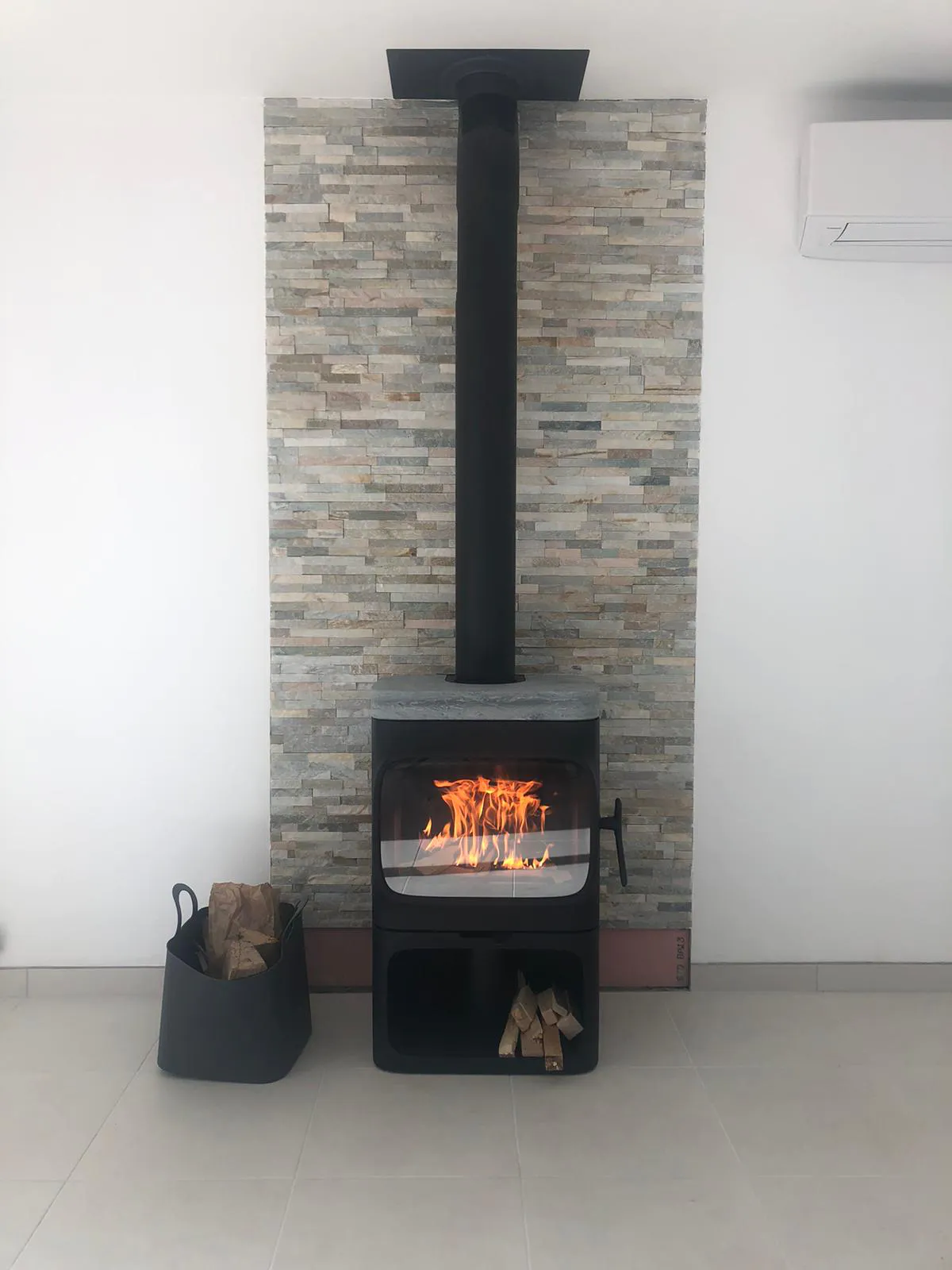 Photo d'une installation par Ambiance Feu chez un client